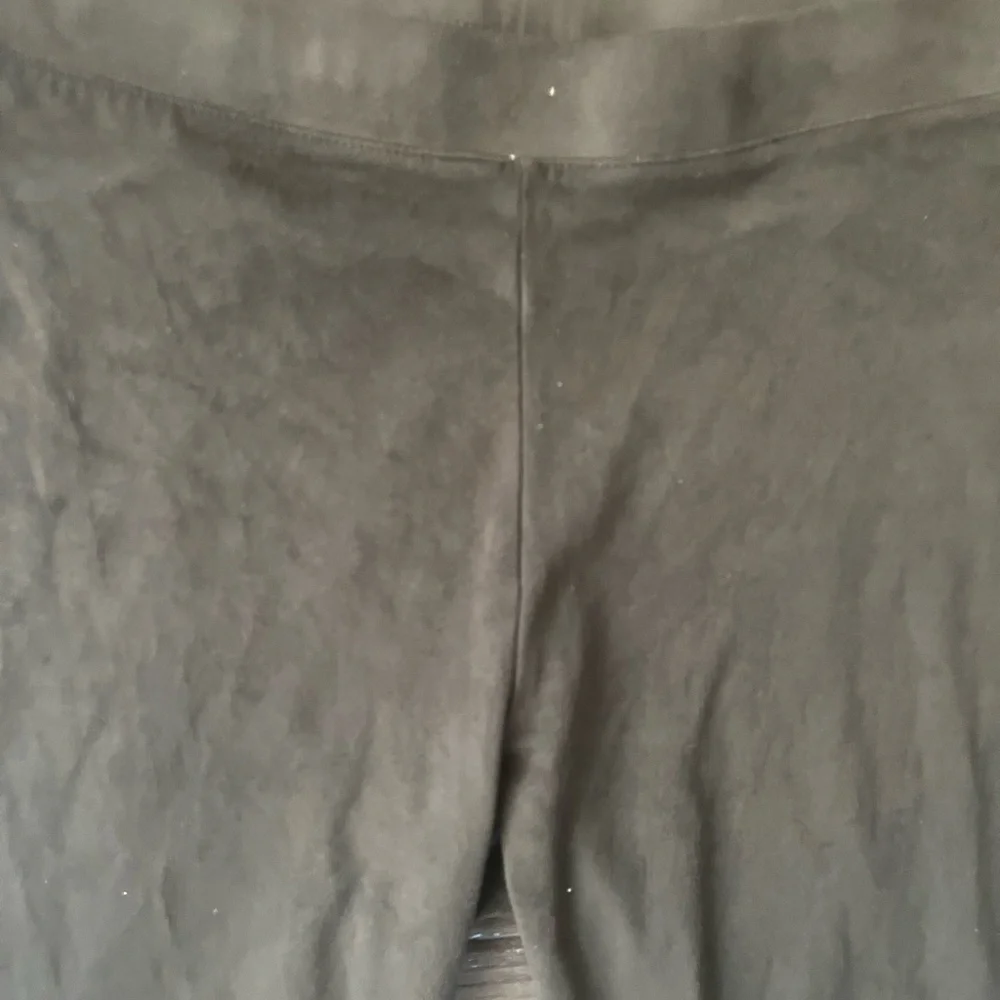 HUE stretchy leggings