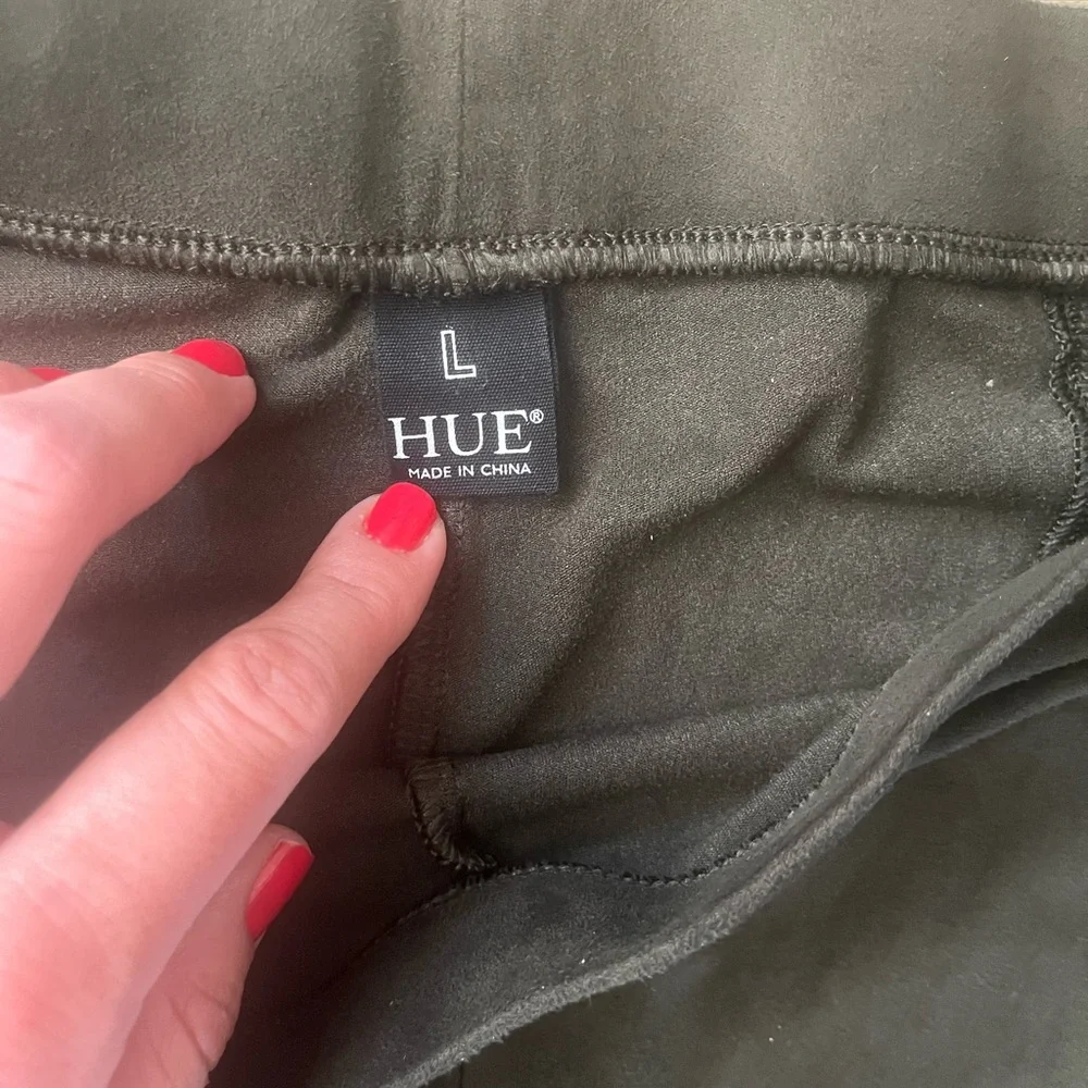 HUE stretchy leggings