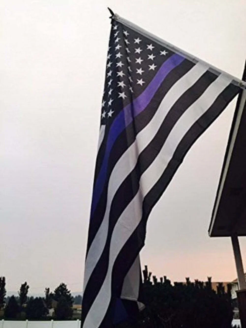 Thin Blue Line Police American Black White And Blue 3 by 5 Foot Flag w/ Grommets