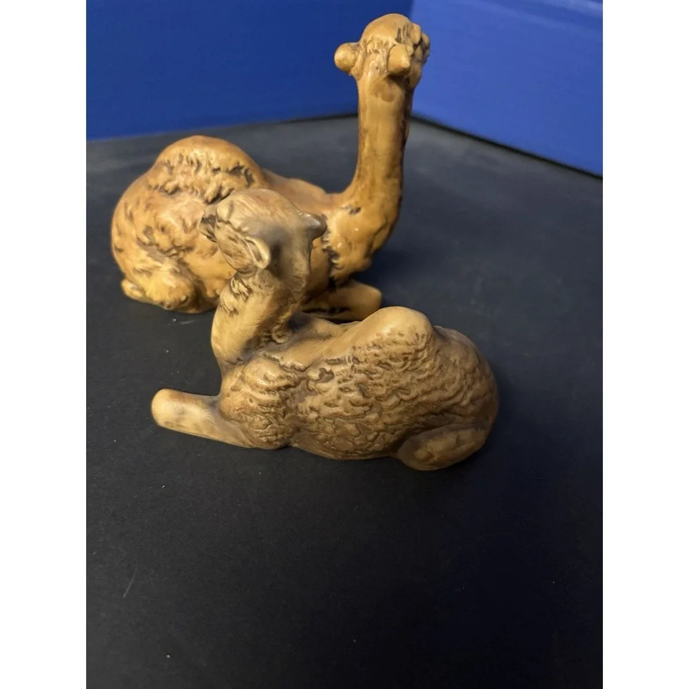Vintage Fur Camel Figurine with Blanket & Brass Chain – Handcrafted Animal Decor