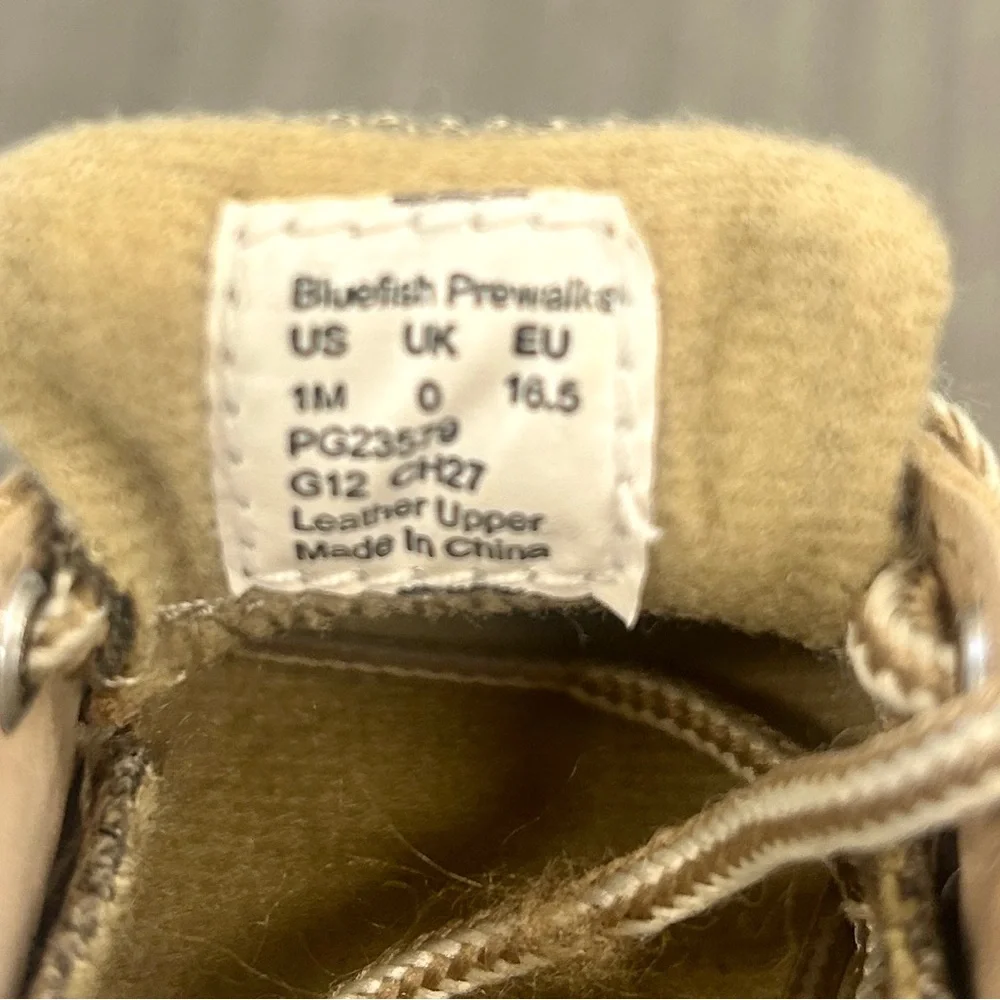 Sperry classic tan