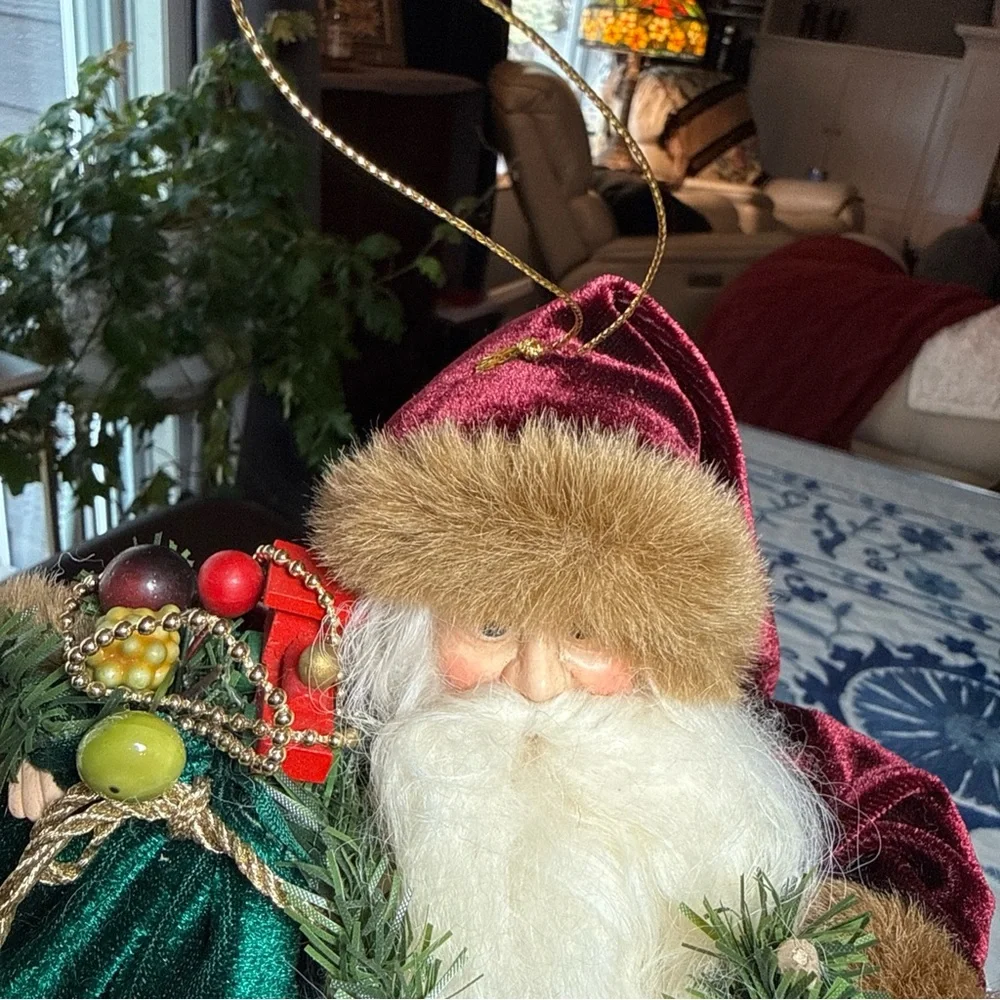Santa Clause Christmas Ornament Or He Stands 7” Fur Cape Coat Bag Toy Gifts Hang