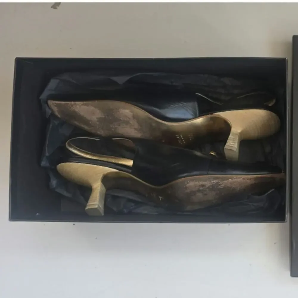 Vintage 2000s Tom Ford for Gucci Black and Good slingback Pumps sz 36 C