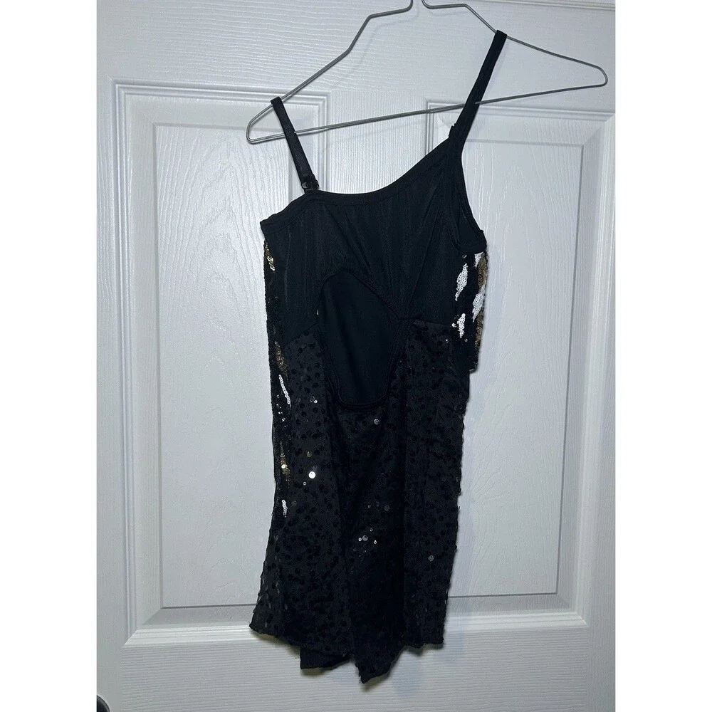 Costume Gallery Youth Girl’s Asymmetrical Sequin Shorts Dance Outfit Size Large