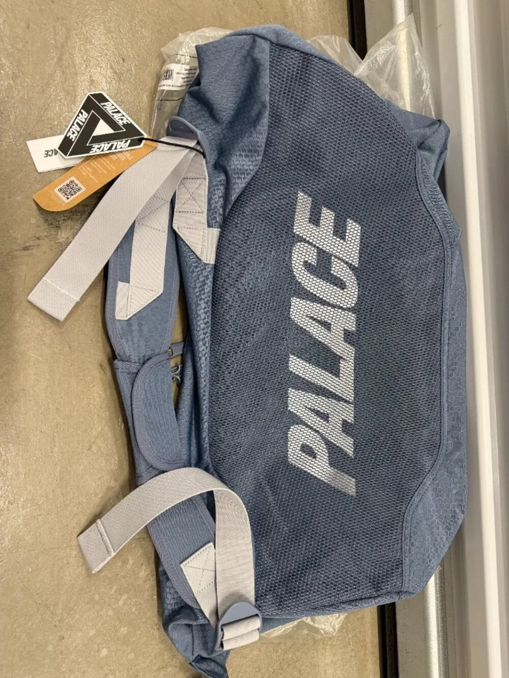 Palace cordura eco hex ripstop clipper bag slate grey