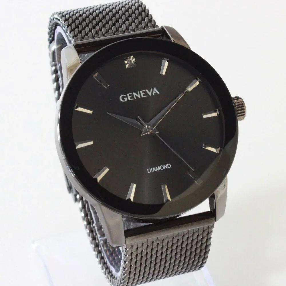 Geneva fits men wrist