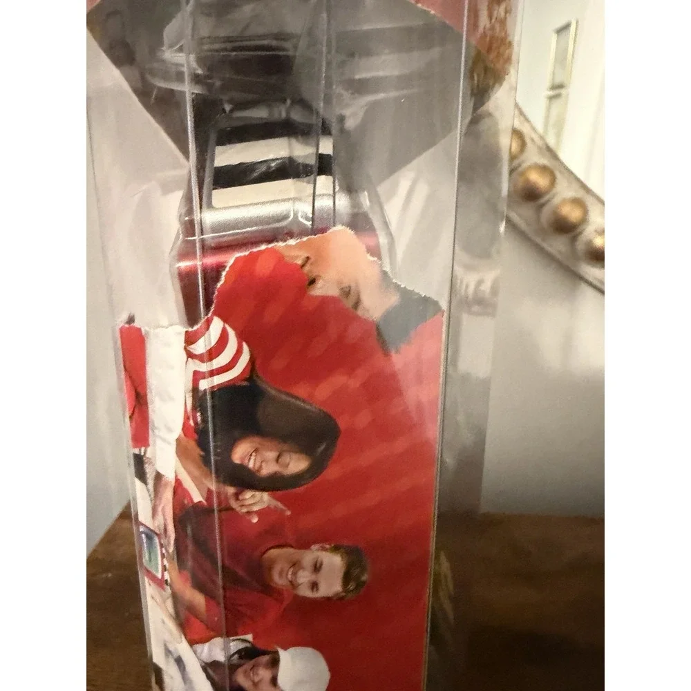 Hasbro electronic guesstures