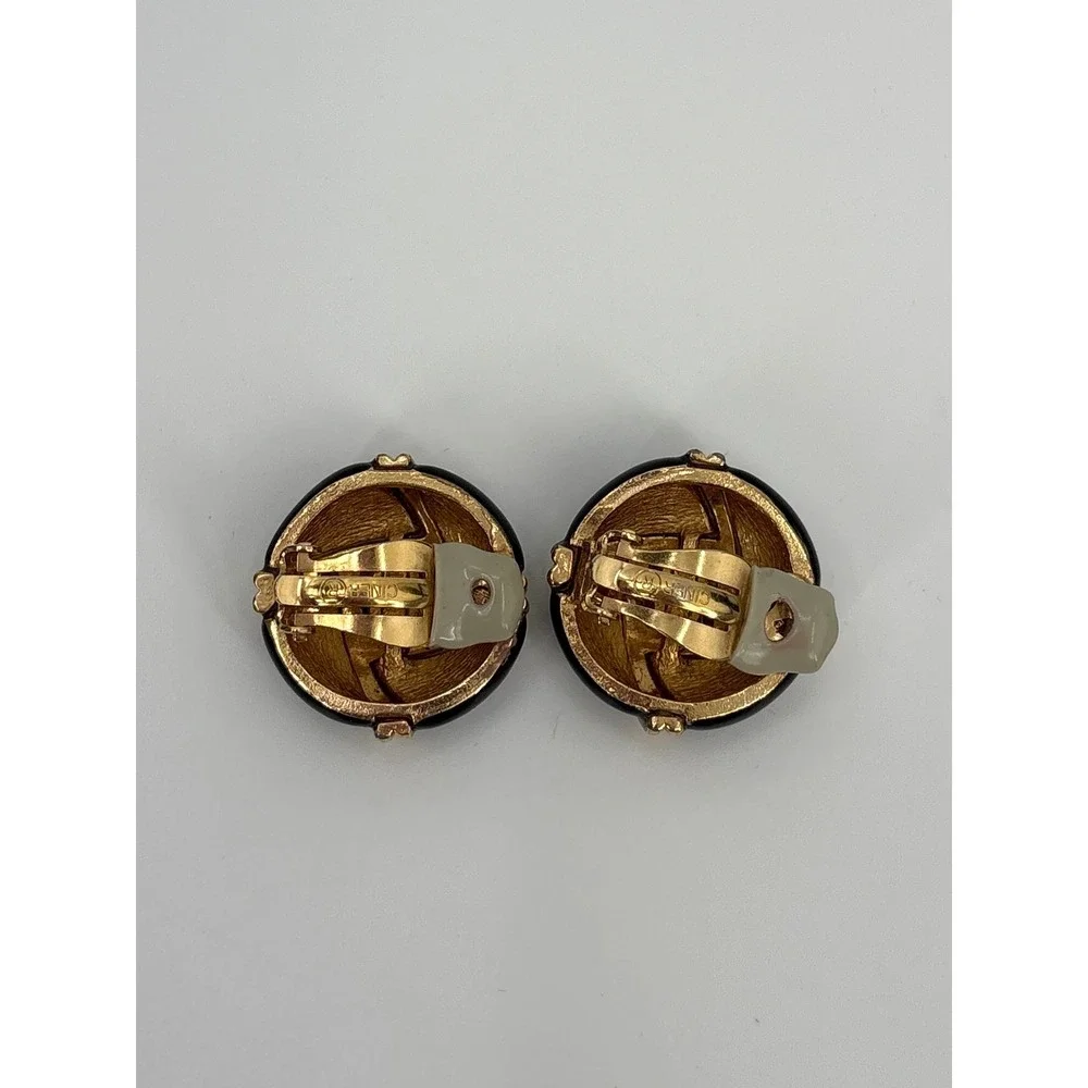 B46 Ciner Vintage Signed Black & Gold Clip On Earrings Rhinestone Knot Enamel
