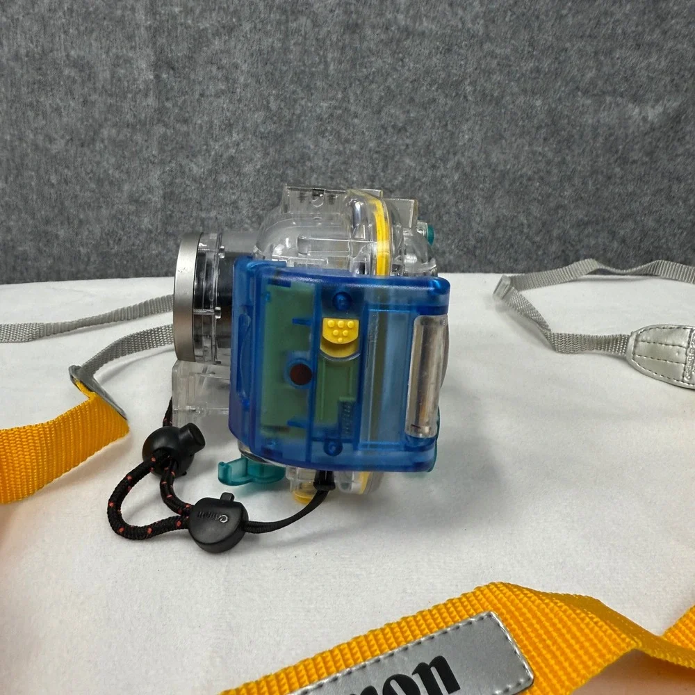 Canon WP DC800 Waterproof Underwater Camera Case Housing with Canon Wrist‎ Strap