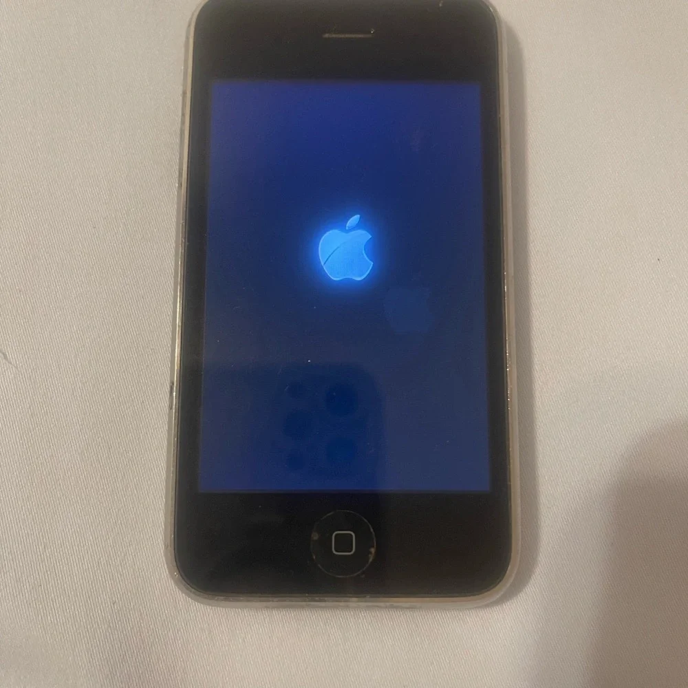 Apple 2009 iphone introduced