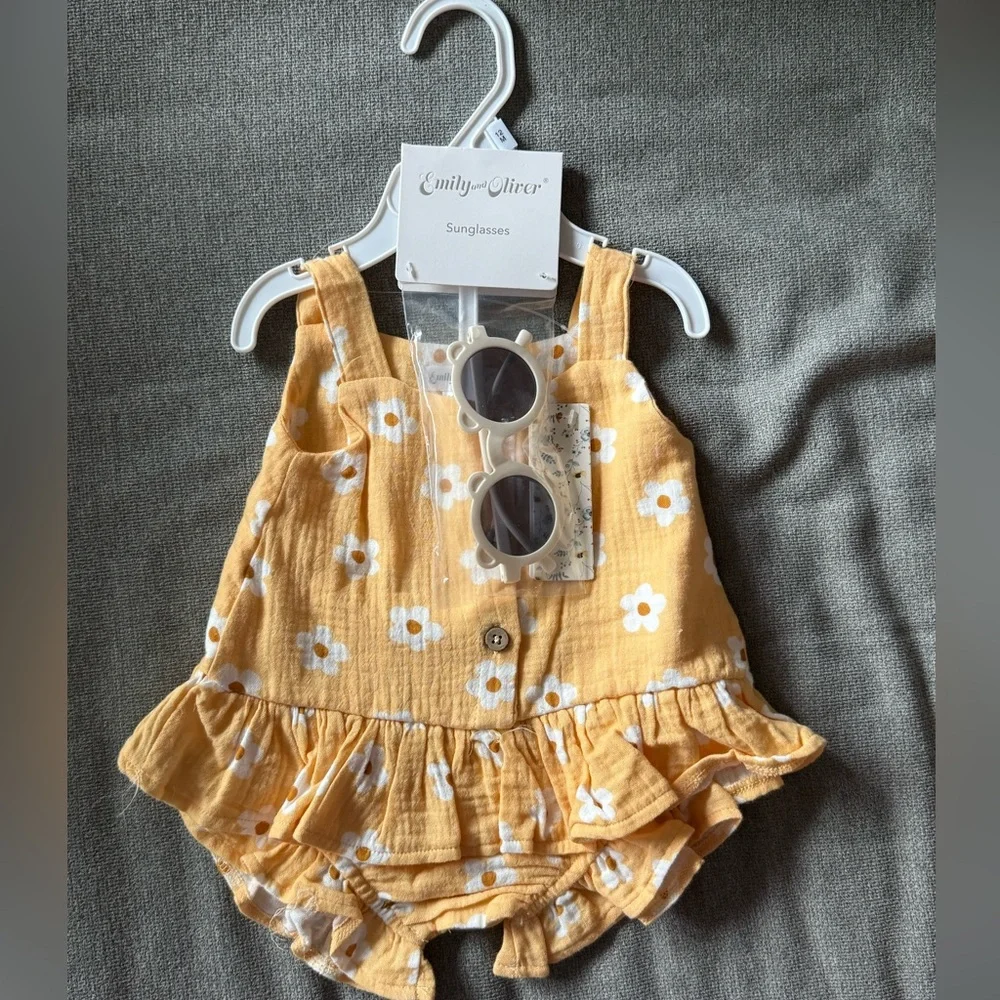 Emily and Oliver Kids Set in Yellow with Cute Round Frames