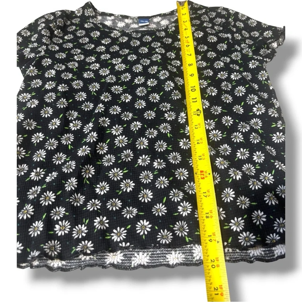 Old Navy short everyday silhouette
