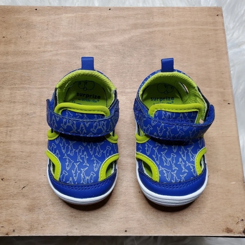 Stride Rite Fisherman Sandals