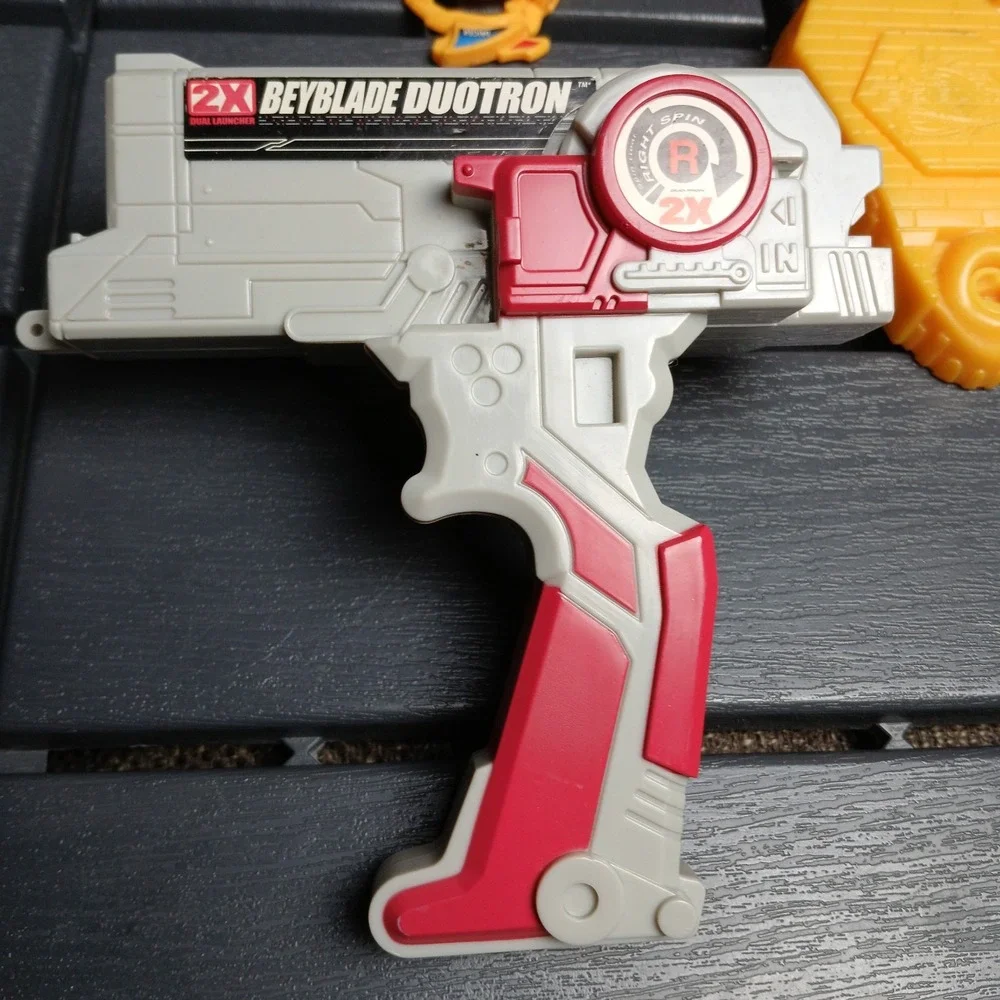 Takara vtg white