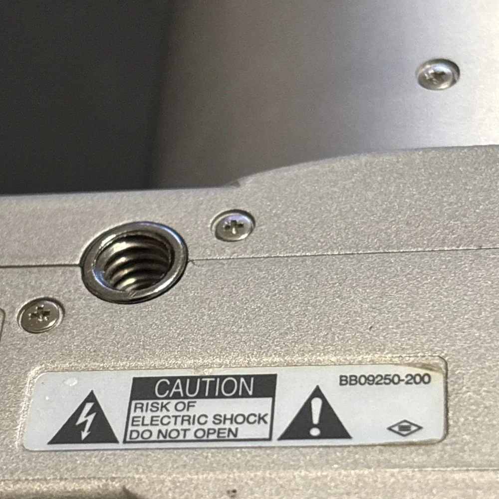 Fujifilm black dc light
