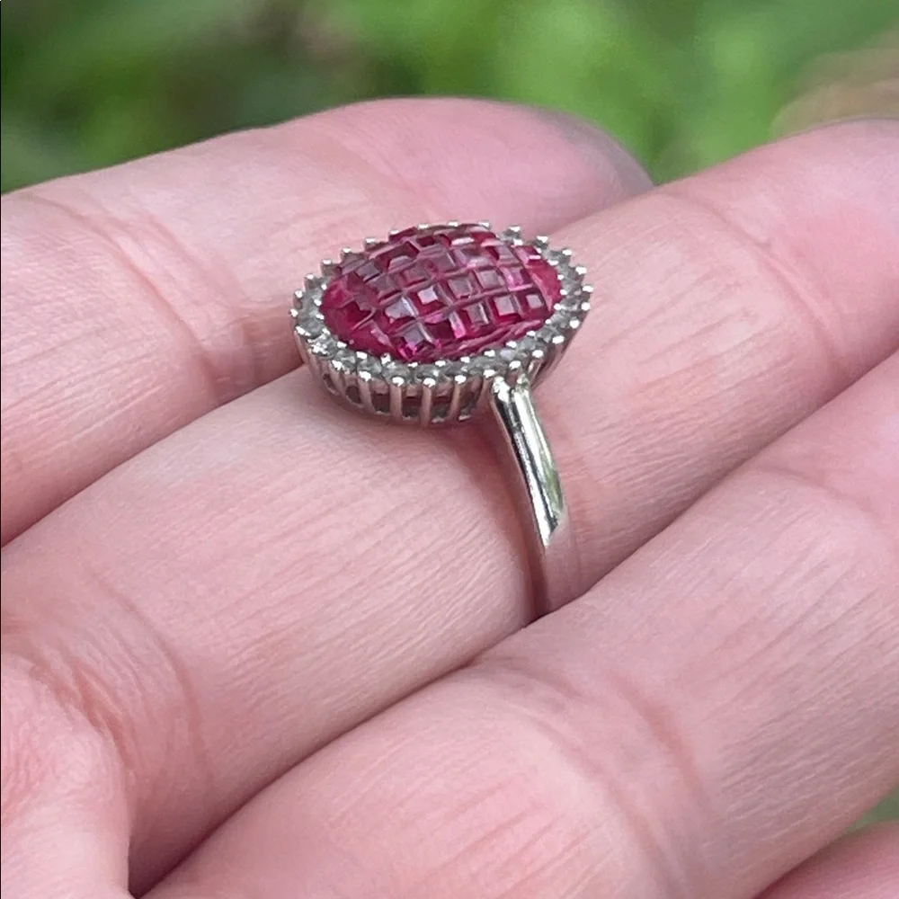 unbranded eye catching