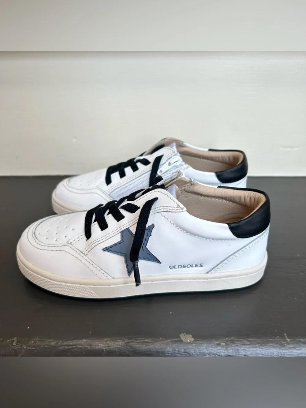 Old Soles white old