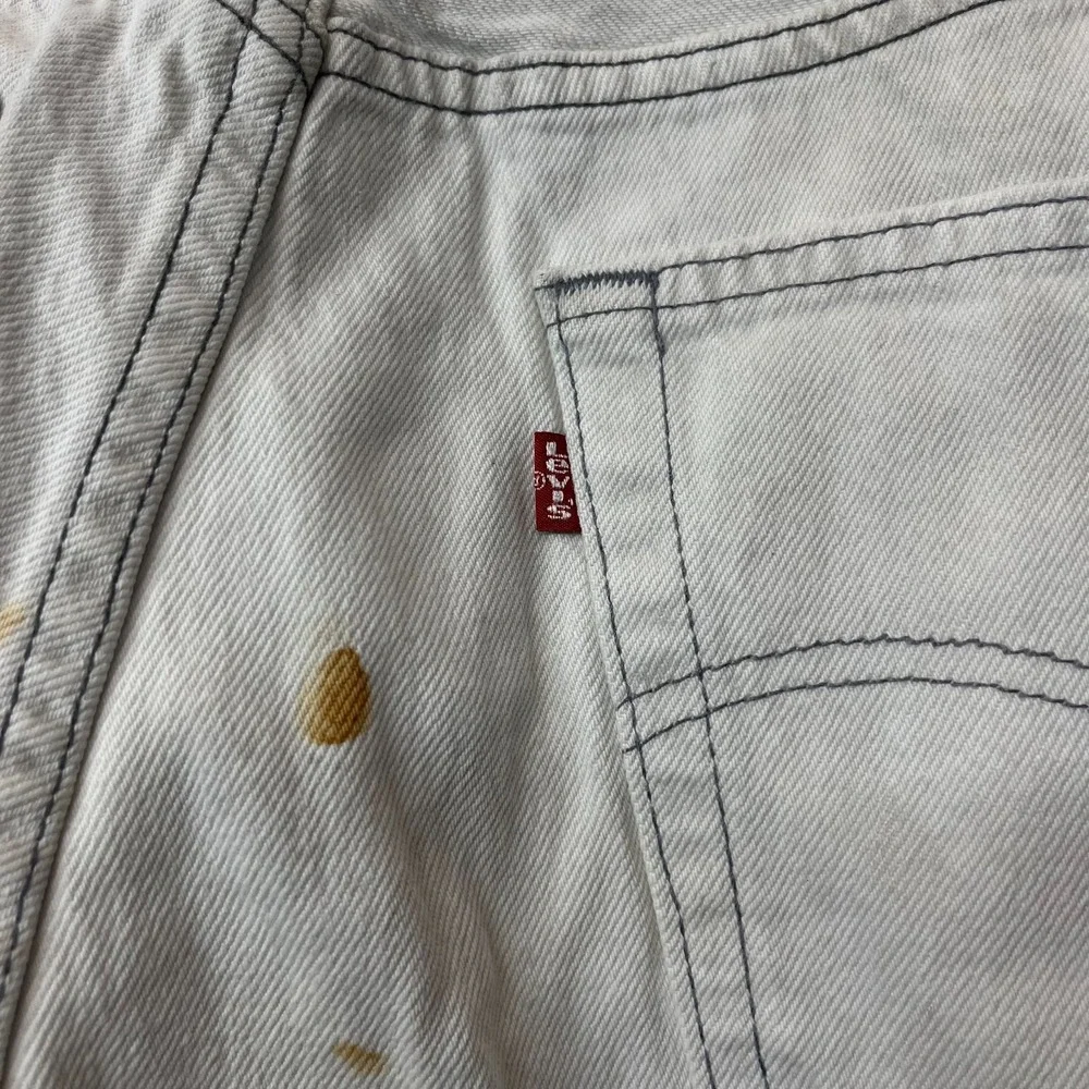 VTG Levi's 501 0657 Jeans Men's White Denim Classic Button Fly 37X29.5 - Flaws
