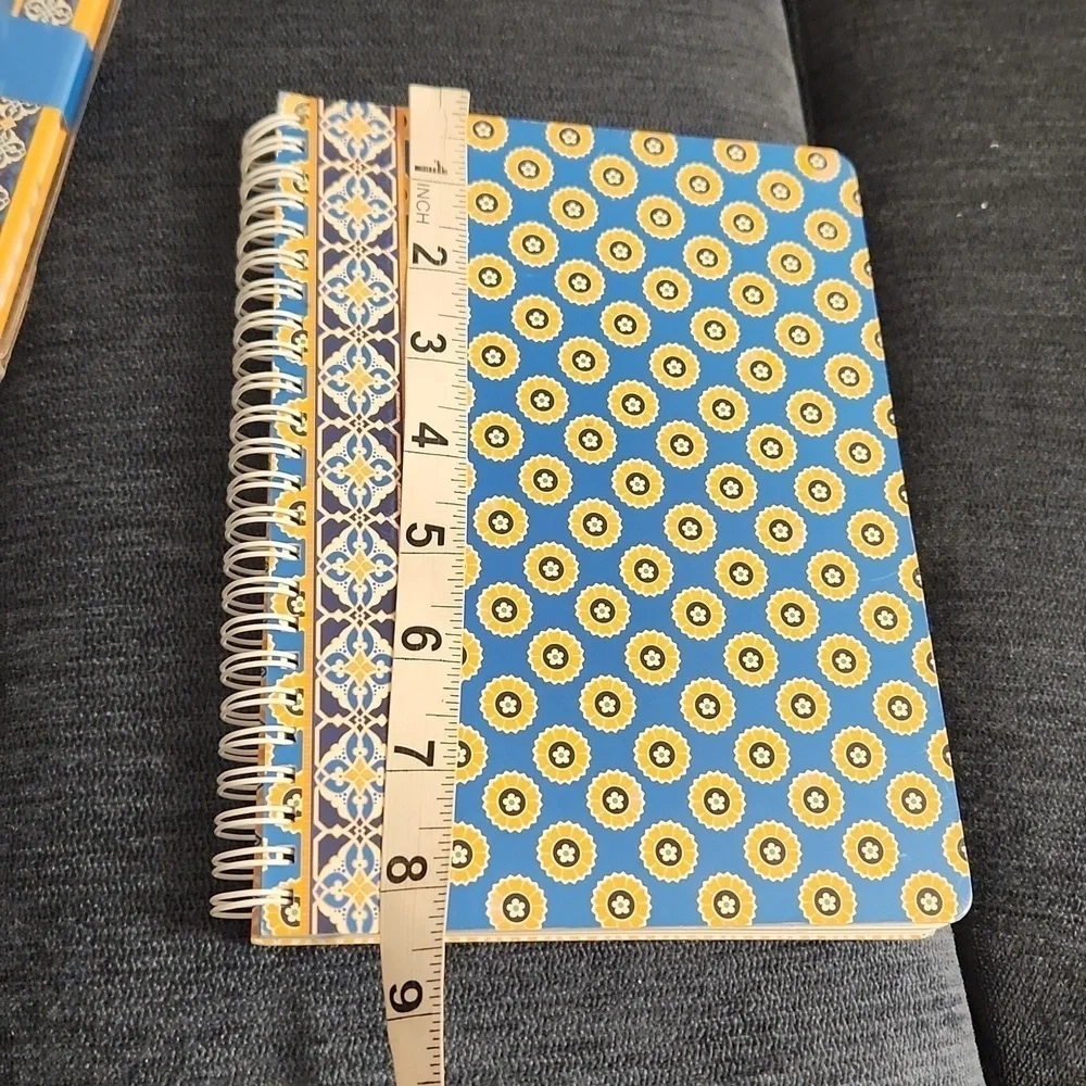 New 2 Vera Bradley Forget me Nots note pads