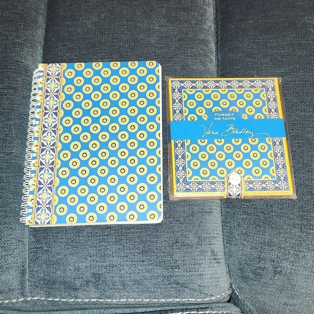 New 2 Vera Bradley Forget me Nots note pads