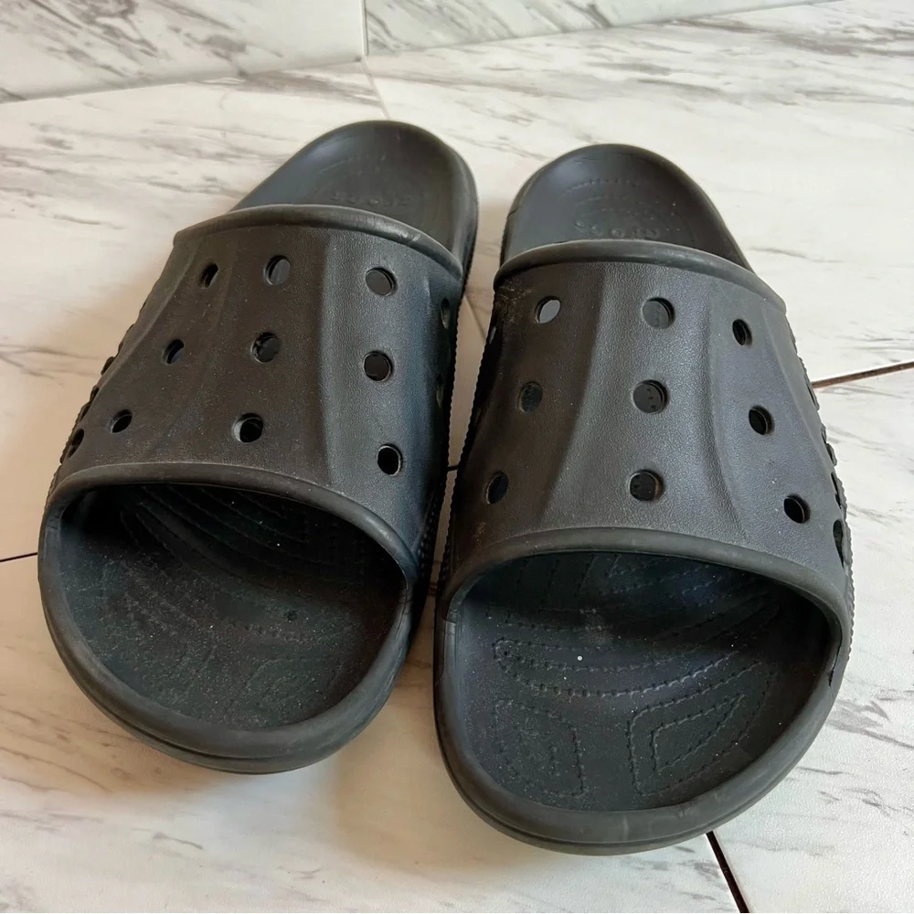 CROCS nnew poshmark