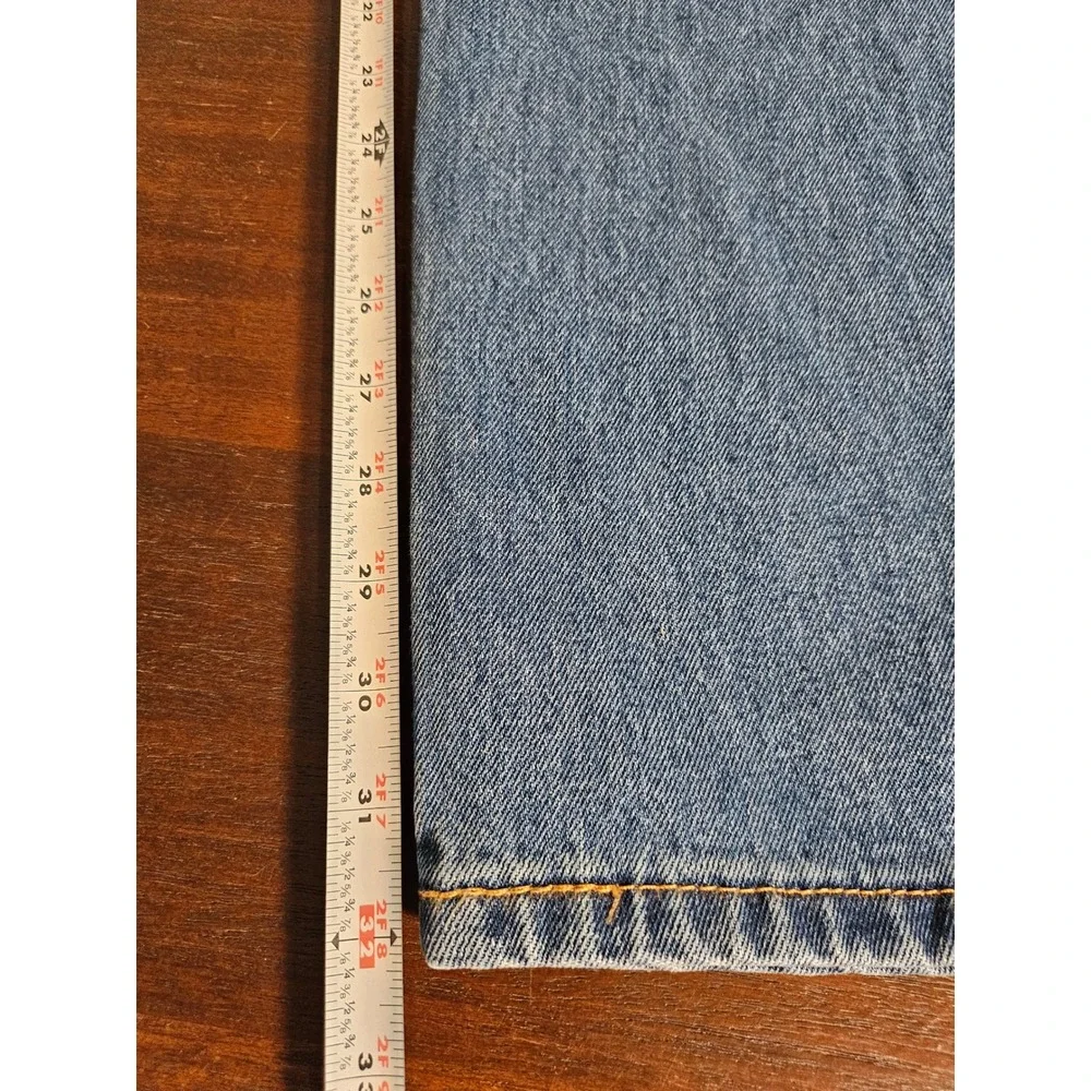 Levis levi 550