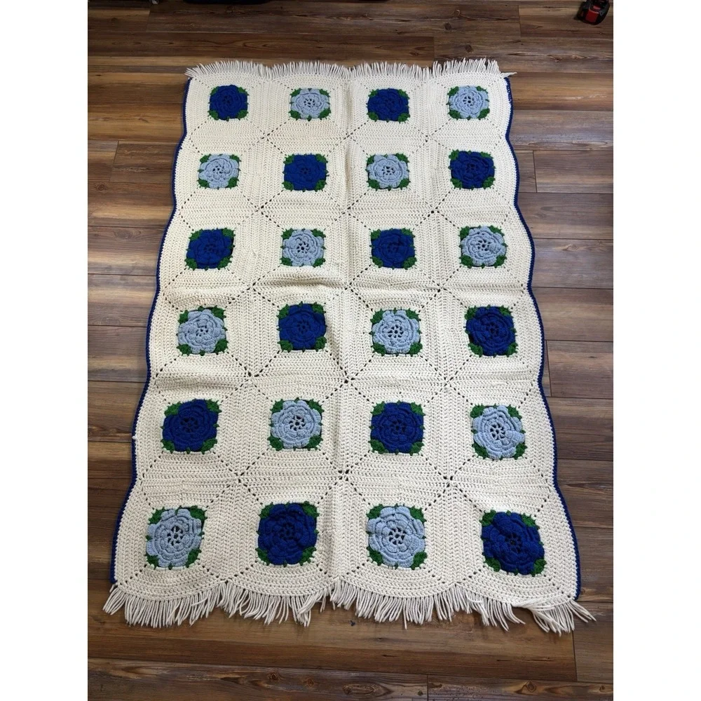 Granny square Handmade 3D Crochet Flower Afghan Blanket Blue White 39