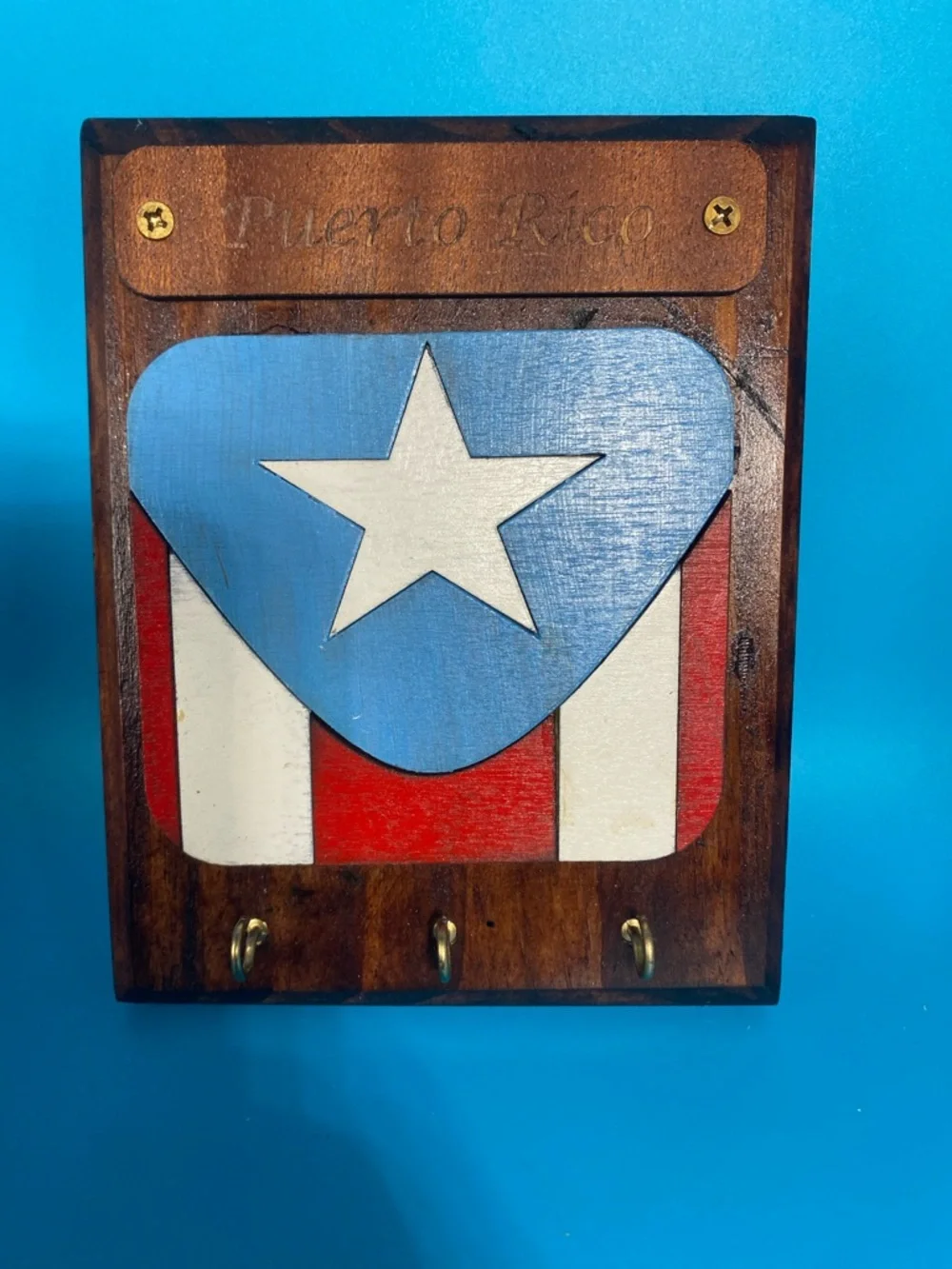 Vintage Handmade Wooden Puerto Rico Flag Key Holder