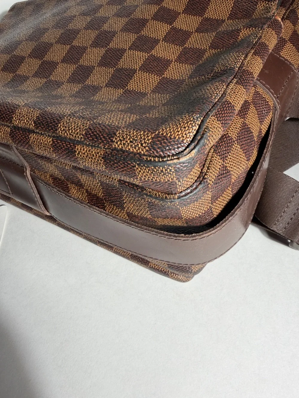 Louis Vuitton    •   hardware structurally area