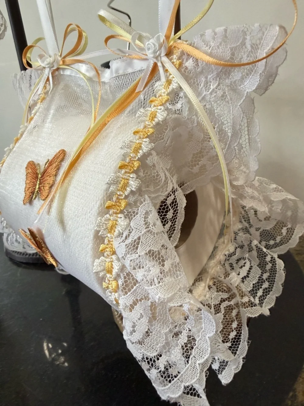 🦋 Hand Crafted Yellow & White Embroidered Towel & Toilet Paper Holder 🦋