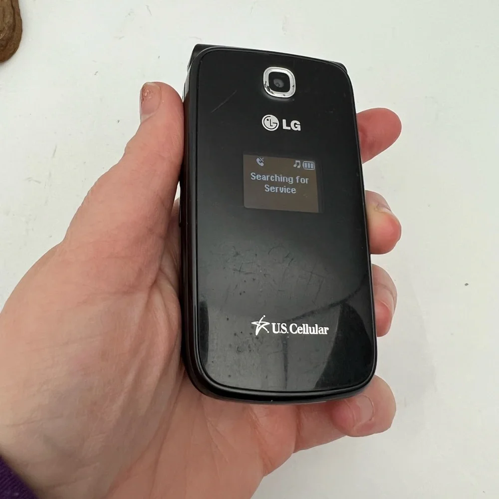 LG flip envoy marks