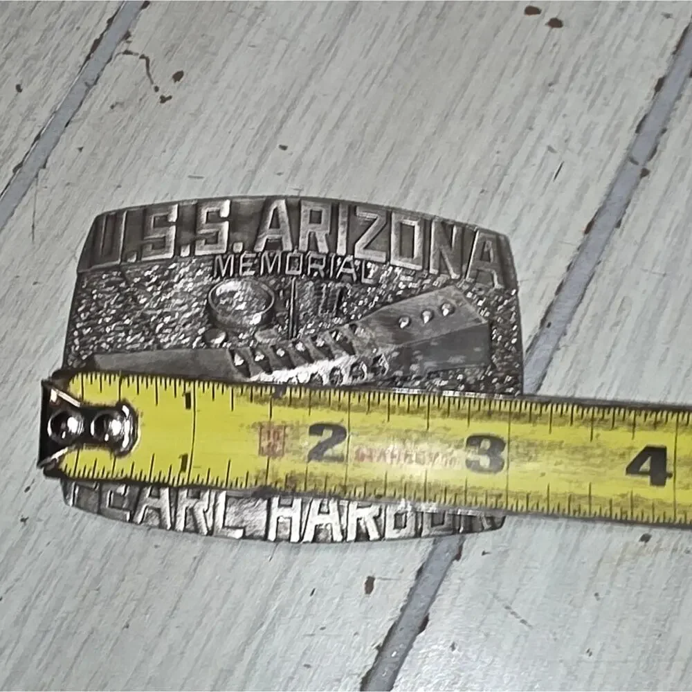 Vintage belt metal above