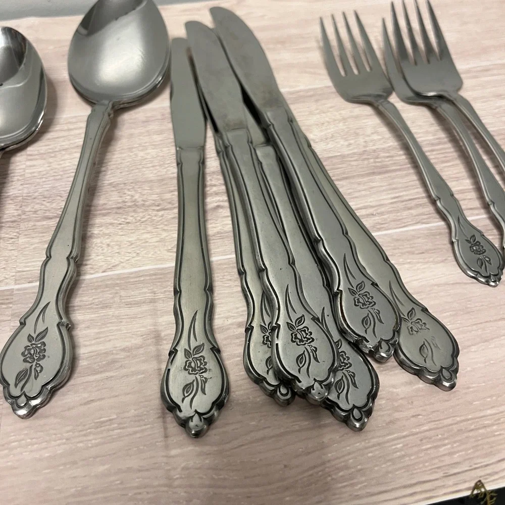 Barclay Geneva Stainless Steel Rose Floral Engraved Flatware Lot 37 Pieces