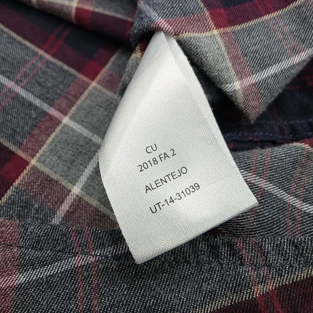 UNTUCKit up sale
