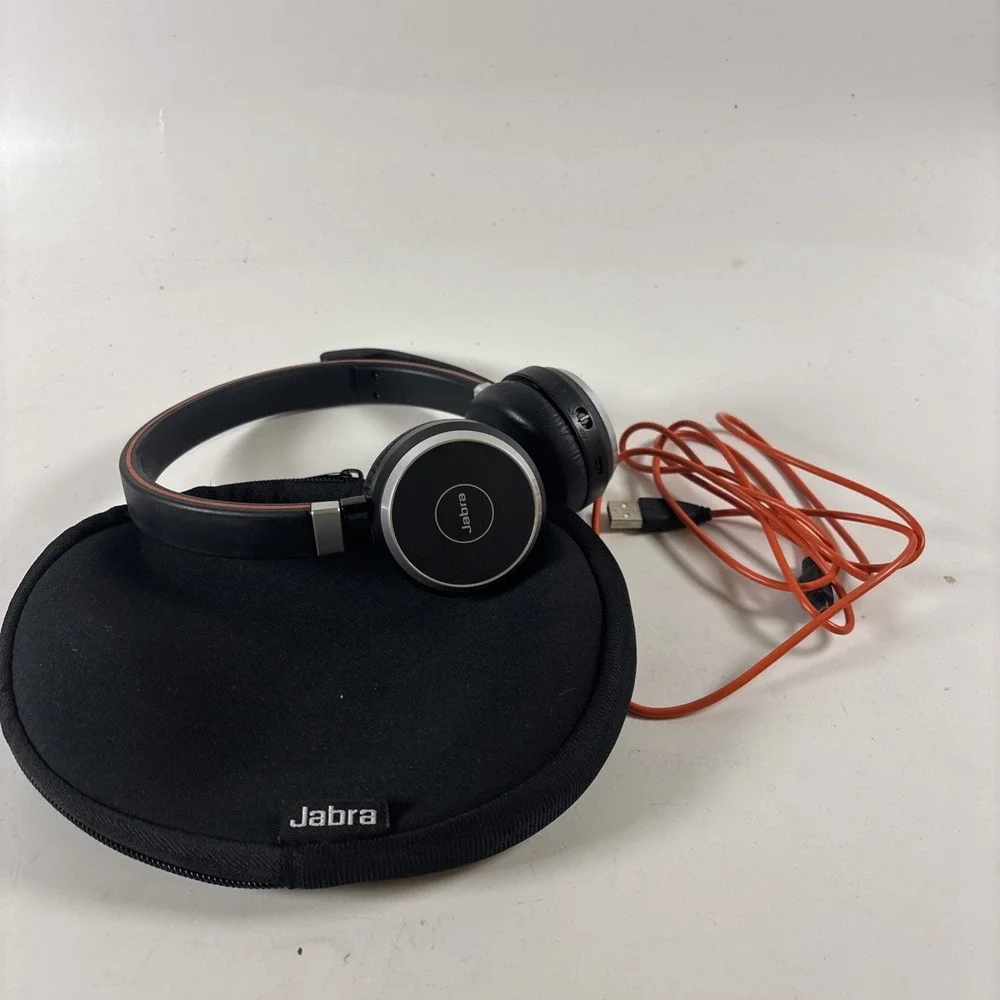 Jabra Evolve 65 Headset HSC040W w/ Dongle, Case.