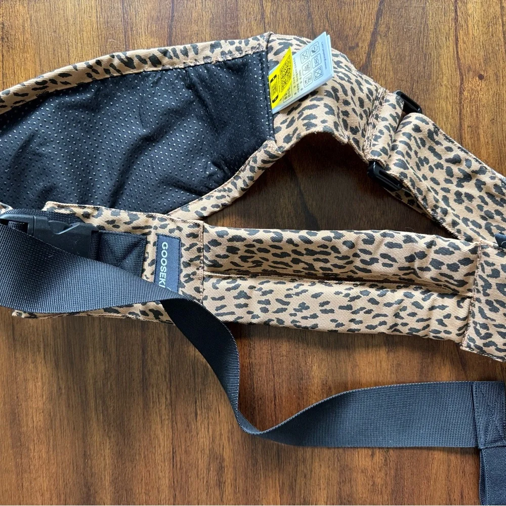 Gooseket Model IO Toddler Sling - NWT Original Lightweight | Brown Leopard|