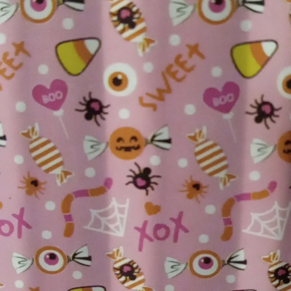 Betsey Johnson graphic yellow motifs