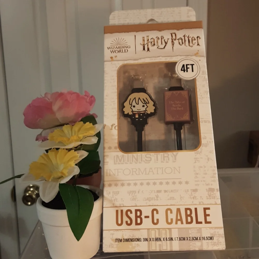 Harry Potter Wizarding World USB C Cable 4ft