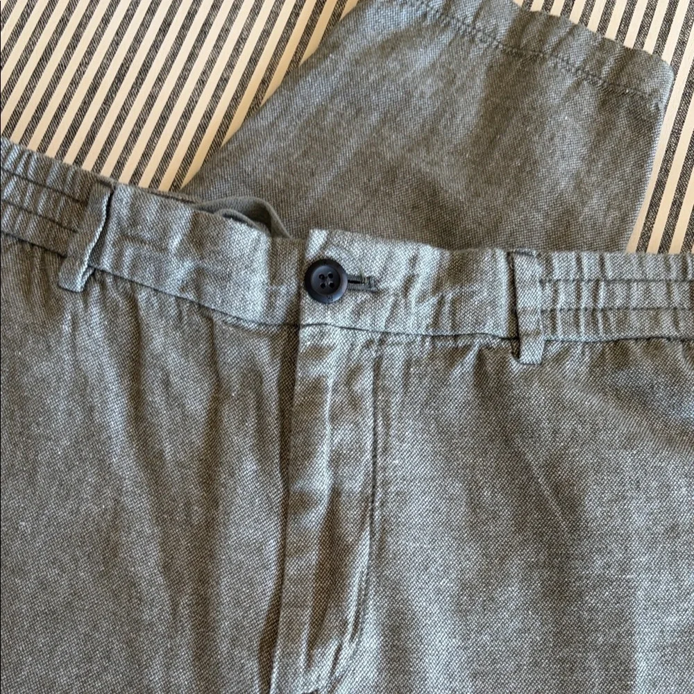 Banana Republic lightweight athletic