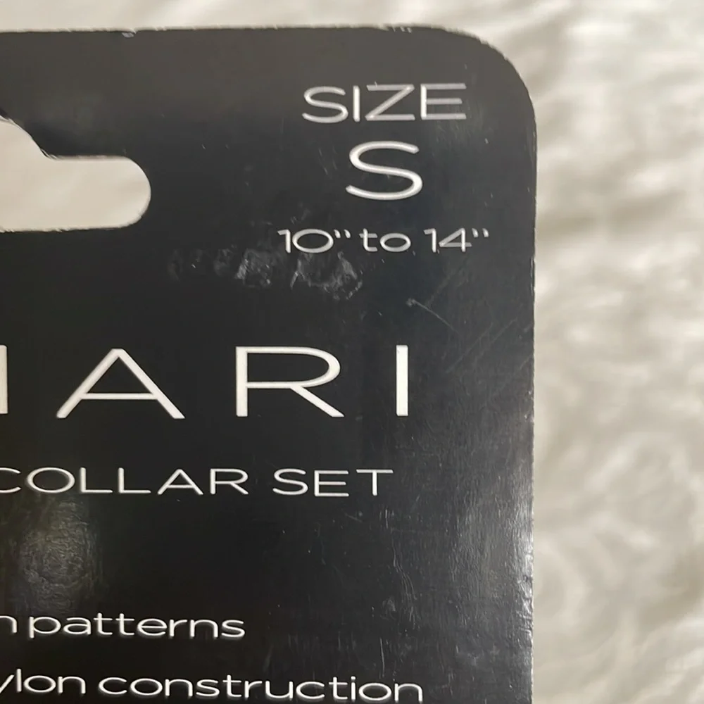 Tahari matching leash and collar set