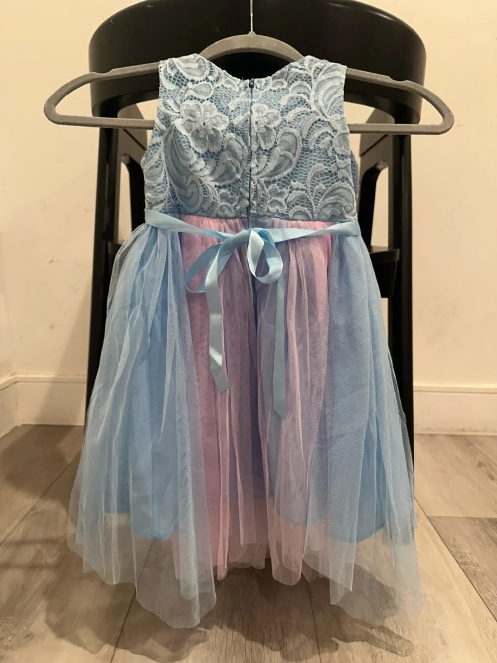 Rare Editions lace style tulle