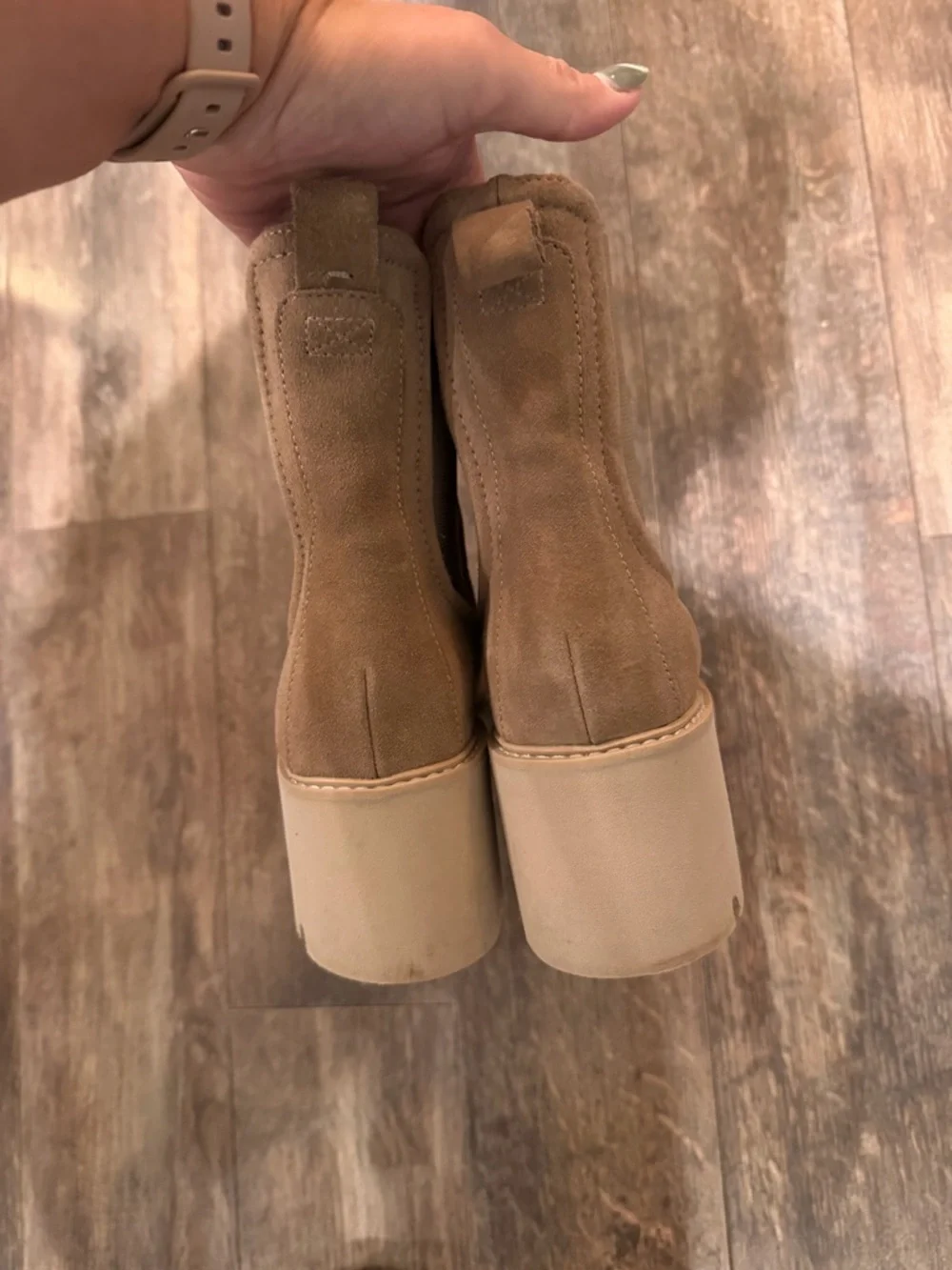 Dolce Vita suede chelsea
