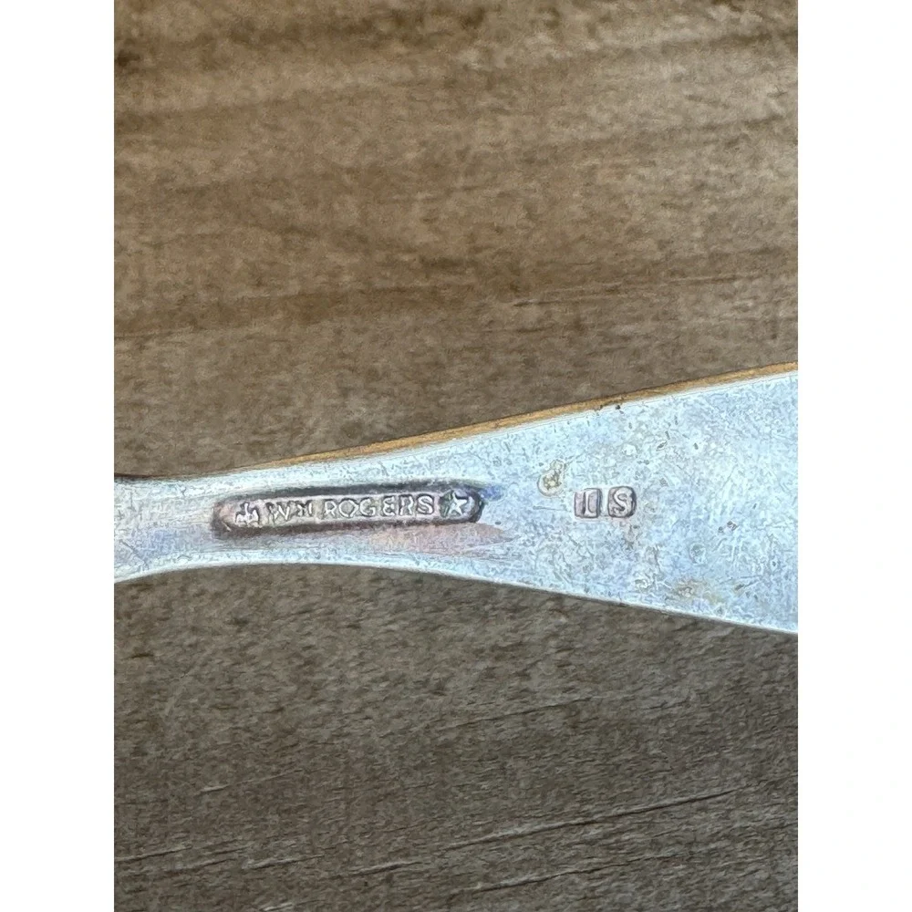 N/A vtg silver