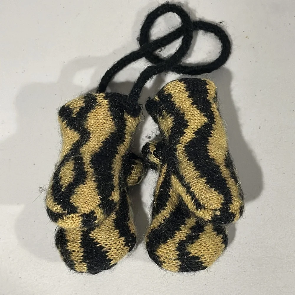 San Diego Hat Company Baby Fleece Lined Wool Tiger Mittens