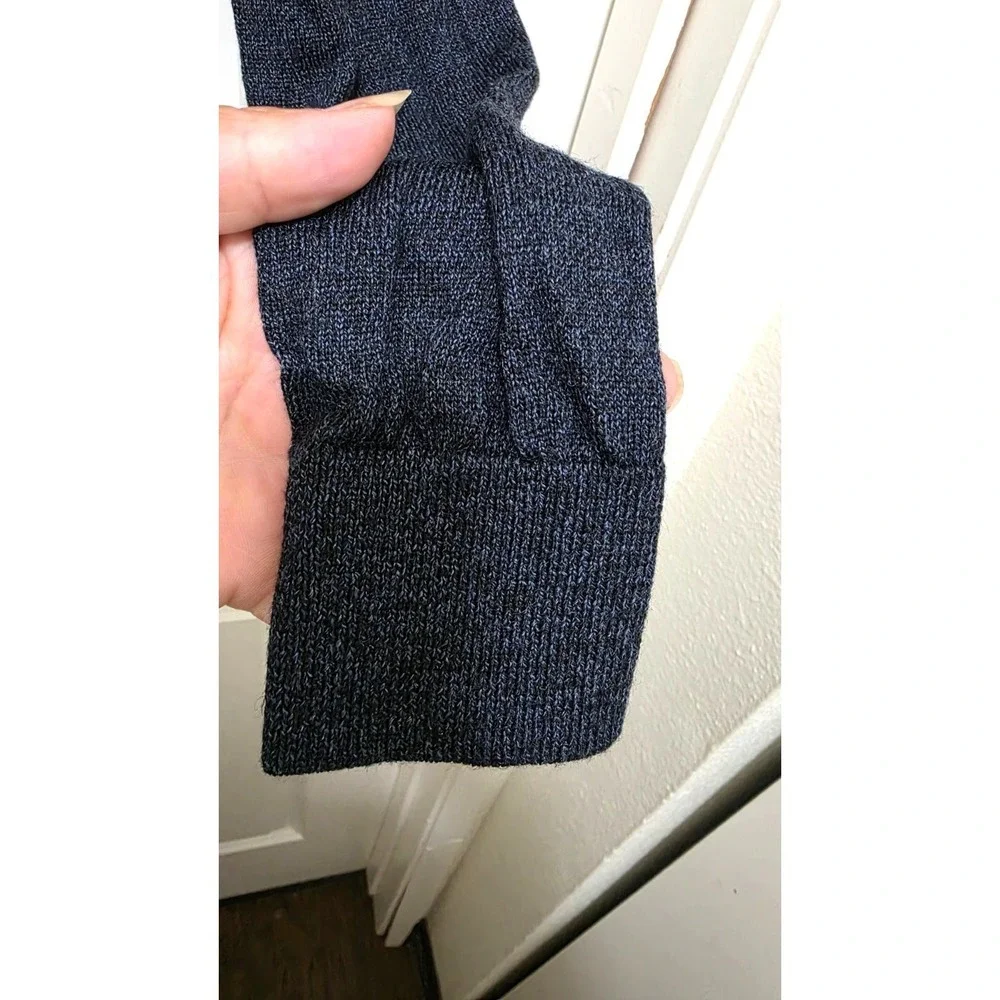 Fairlane Men's V-Neck Granp Core Sweater M 100% Merino Wool Navy Blue