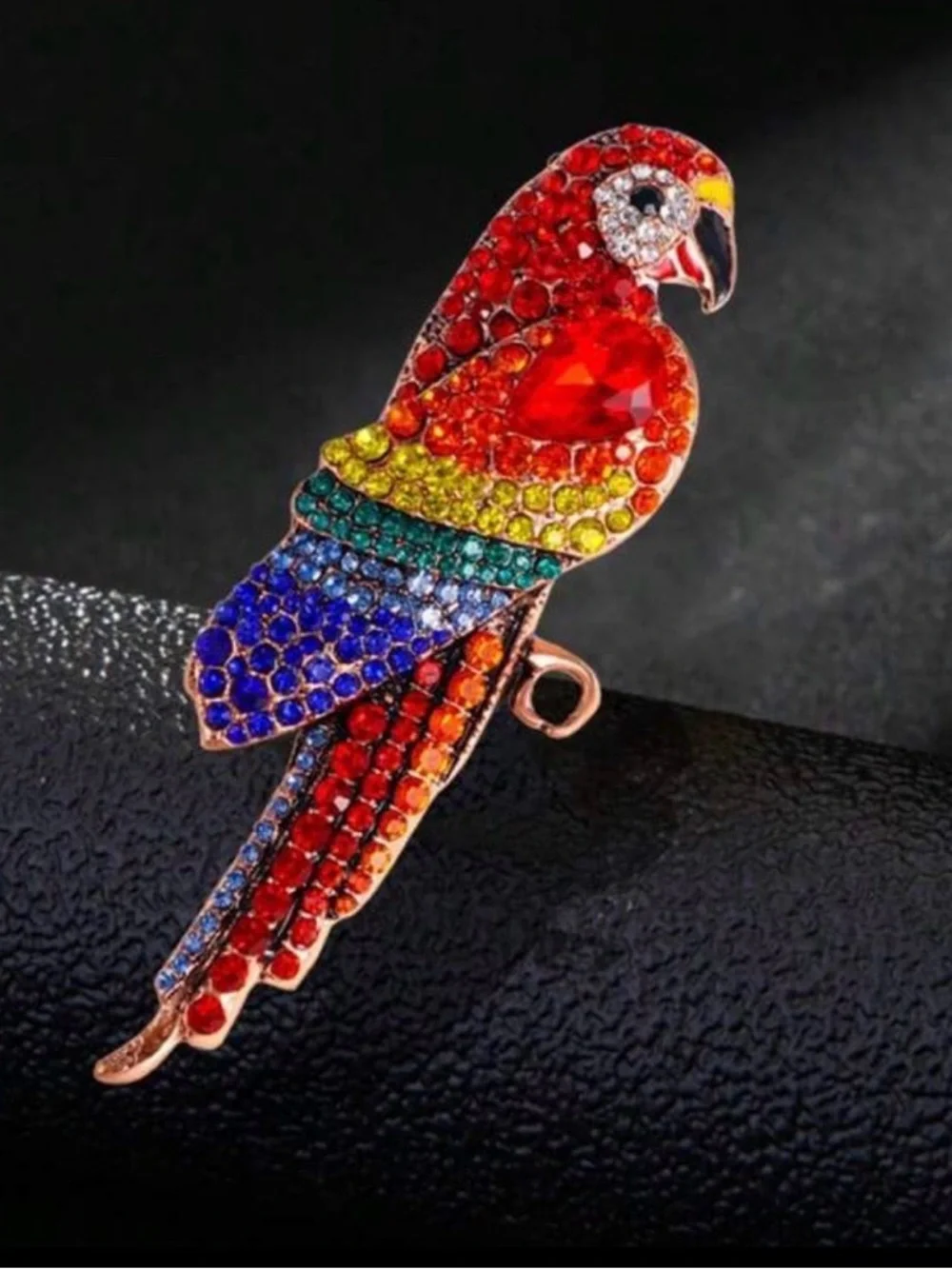 N/A eye catching