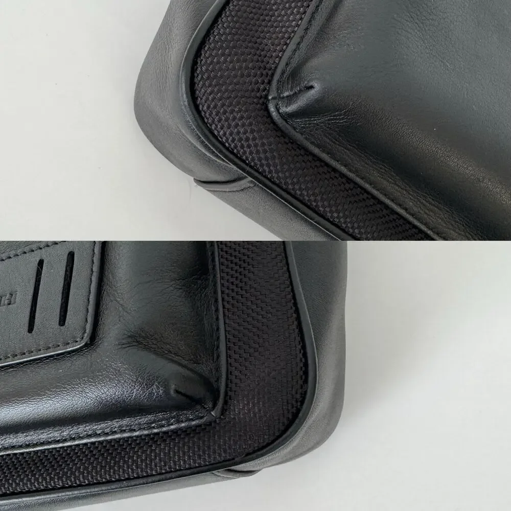 Coach exterior material