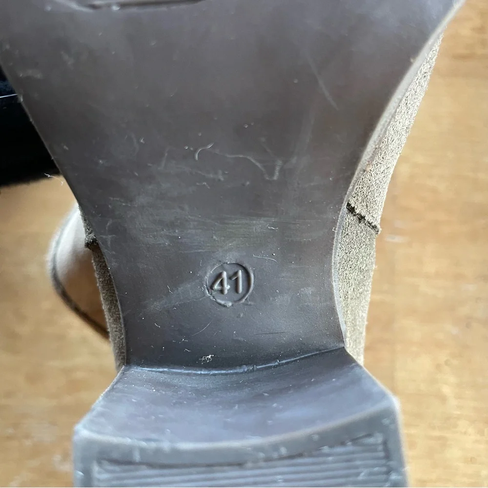 Bos. & Co. barlow suede