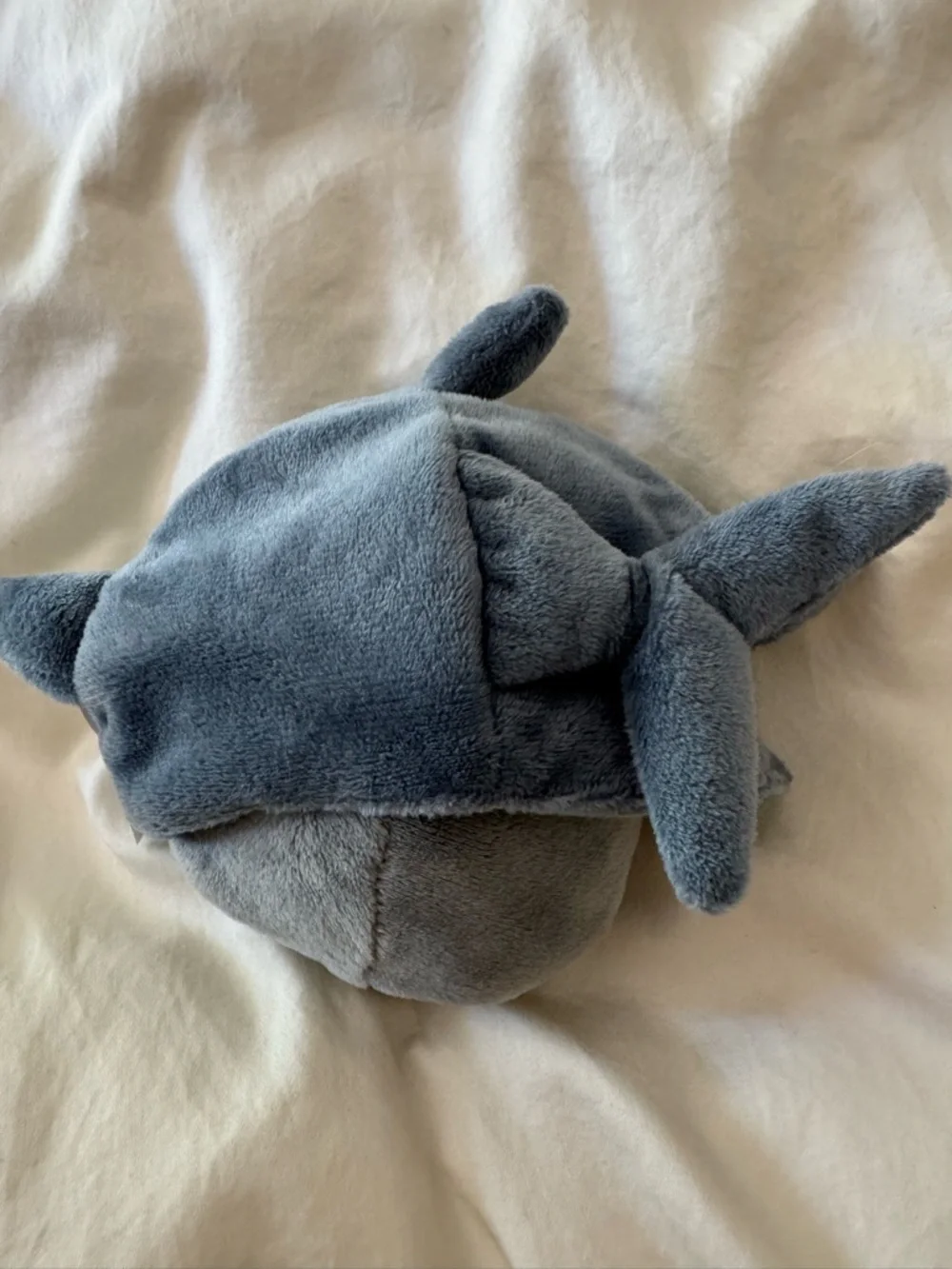Nala Be The Shark Plush Cat Toy - Gray