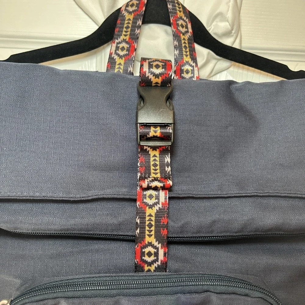 Toms adventurer canvas